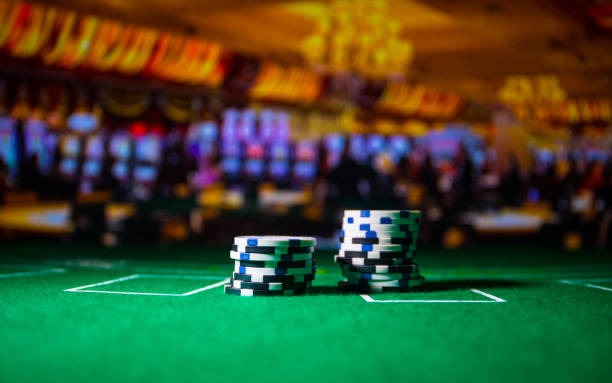 Live dealer feed on phone